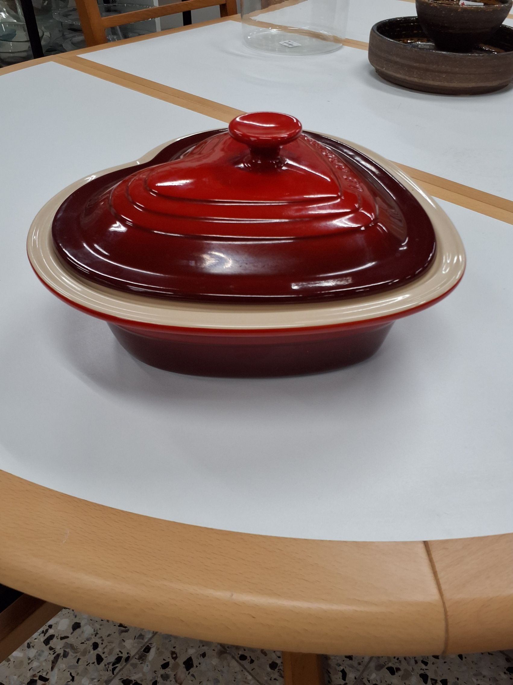 Le Creuset stegeso